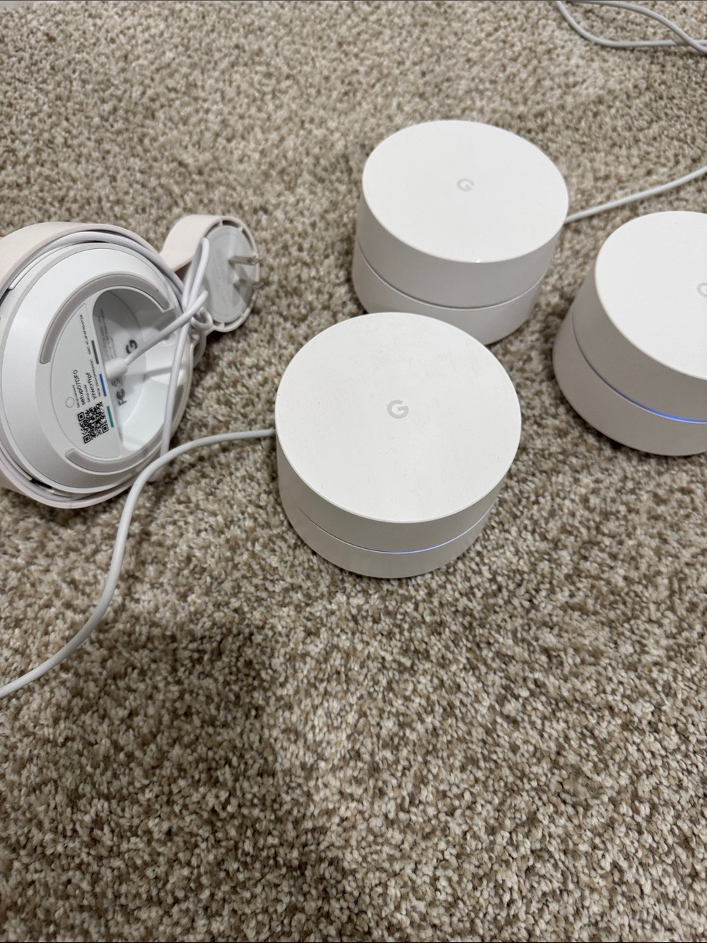 Google White Mesh Wi‑Fi Router Set - 4 Pack - Picture 7 of 7